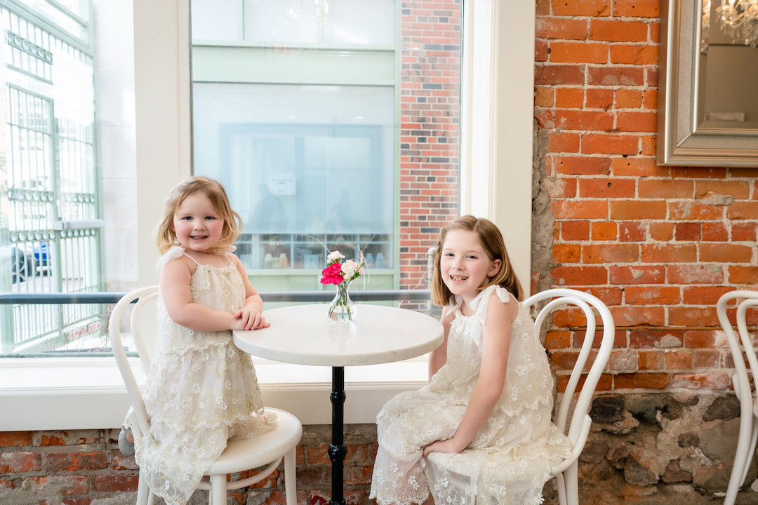 Mompreneurs & Macarons: Spotlight on Kelly Toland