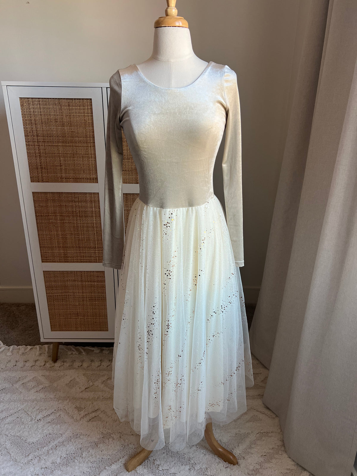 [SAMPLE] Velour Ballerina Dress (Women) - Latte (FINAL SALE)