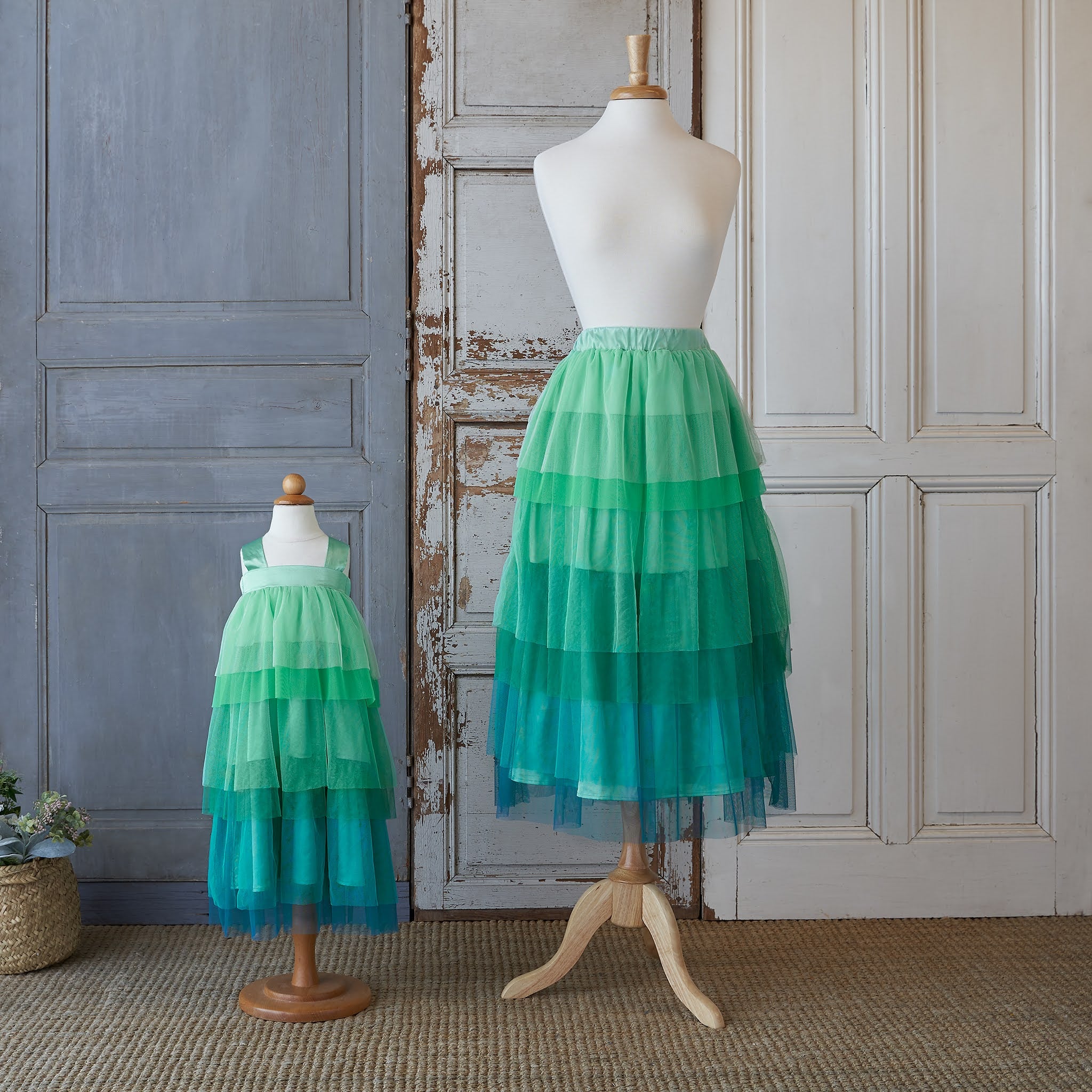 Ombre Dress - Peacock (FINAL SALE) 12/18m