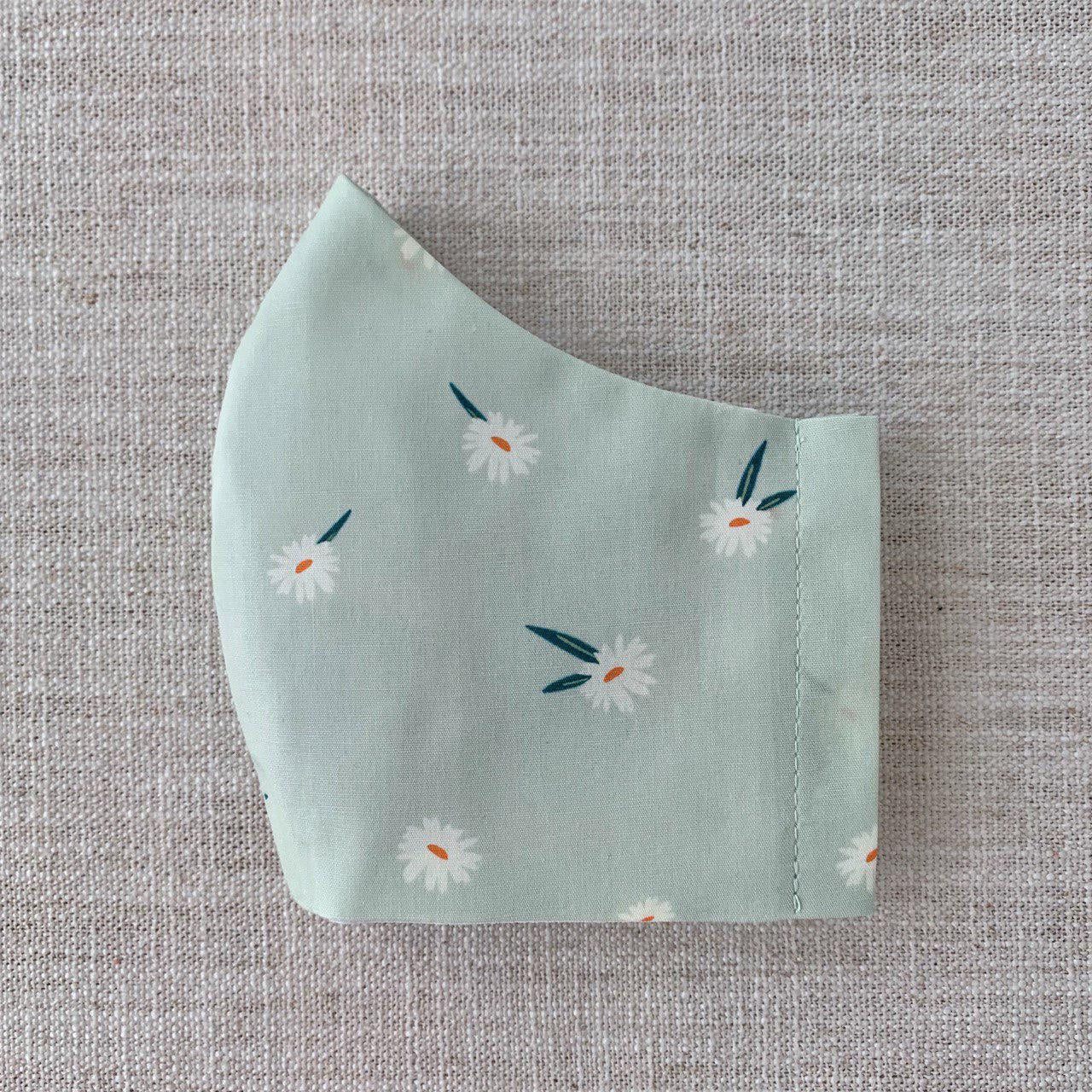 Cloth Mask - Daisies
